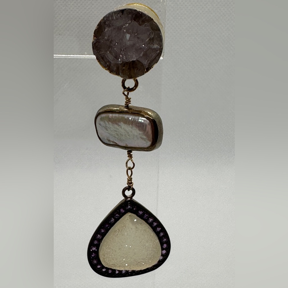 Crystal and mother of pearl earrings